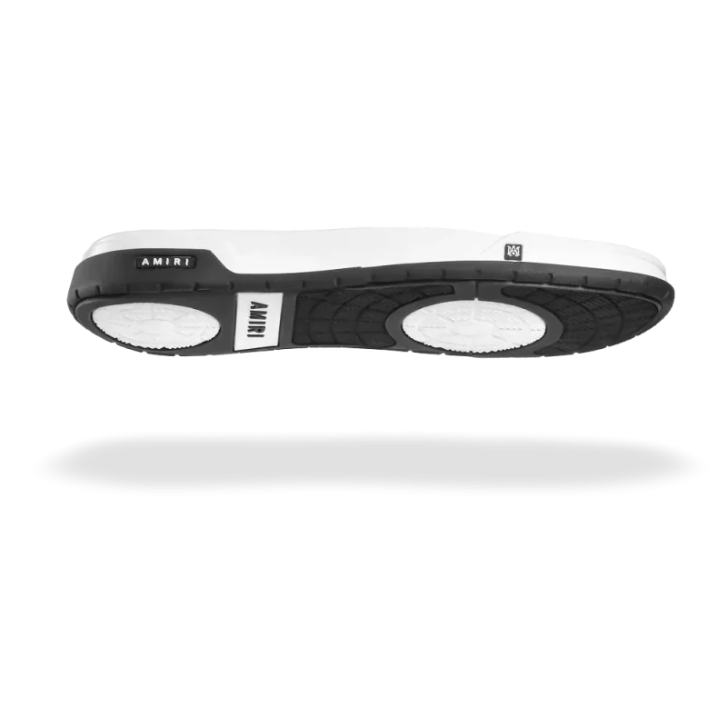 زیره کفش امیری کد 20013 از برند کوهبر، زیره‌ای سبک، بادوام و خوش‌طرح برای تولید کتونی اسپرت و روزمره. مناسب کارگاه‌ها و تولیدکنندگان کفش، با فروش عمده و کیفیت تضمین‌شده.