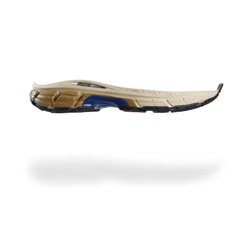 زیره کتونی کد 20048 از برند کوهبر، زیره‌ای سبک، مقاوم و ضدلغزش برای تولید کتونی اسپرت و فشن. طراحی ارگونومیک و با دوام، مناسب کارگاه‌ها و تولیدکنندگان کفش با فروش عمده.