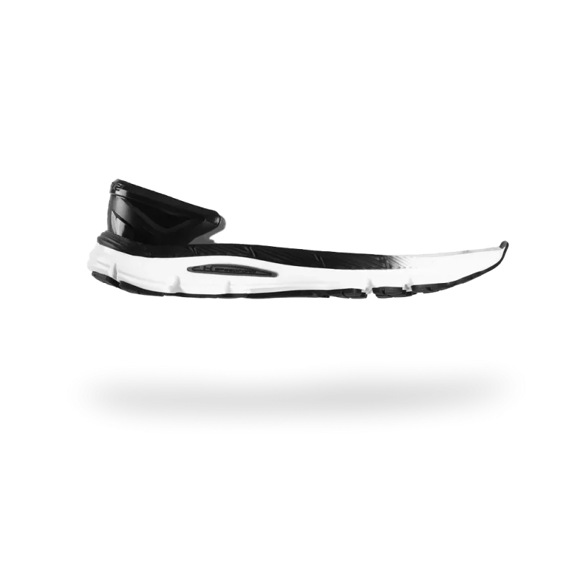 زیره کتونی کد 986 از برند کوهبر، زیره کفش اسپرت از جنس PU سبک، نرم و مقاوم. طراحی ارگونومیک و ضدلغزش، مناسب برای تولید کتونی‌های اسپرت و روزمره. فروش عمده زیره کفش کوهبر.